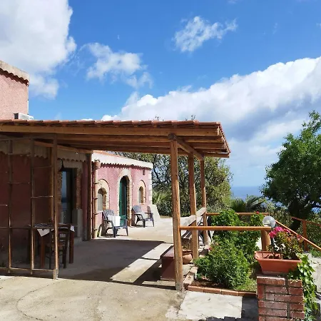 Villette Monte Alto Patti Exterior photo